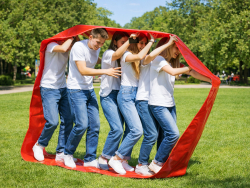 Аттракцион Гусеница