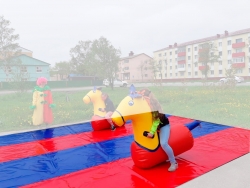 Игровое поле для спортивных эстафет и состязаний